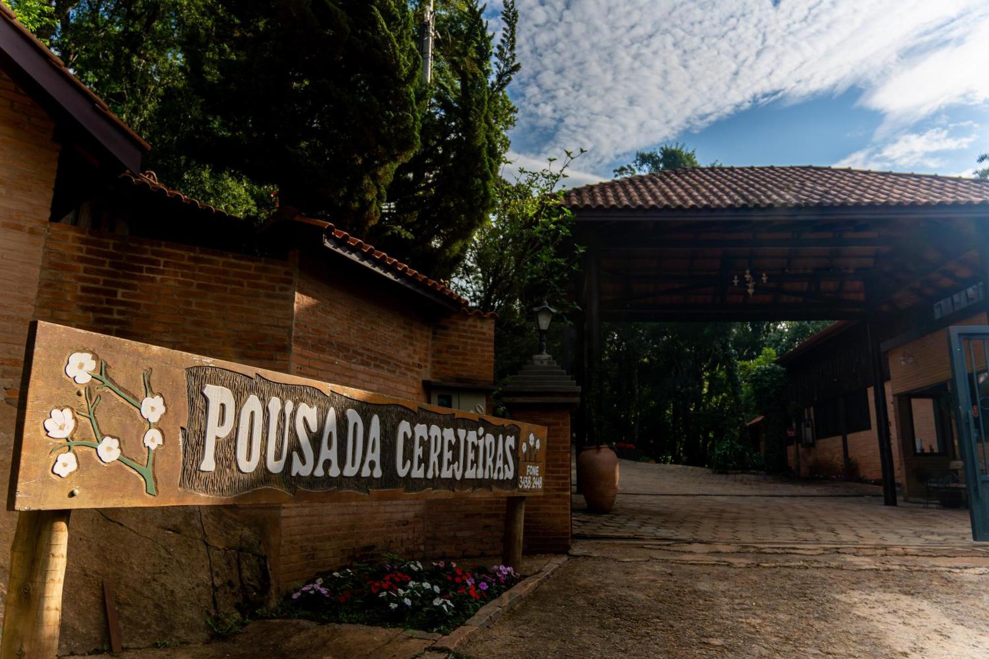 Pousada Cerejeiras Monte Verde  Ngoại thất bức ảnh